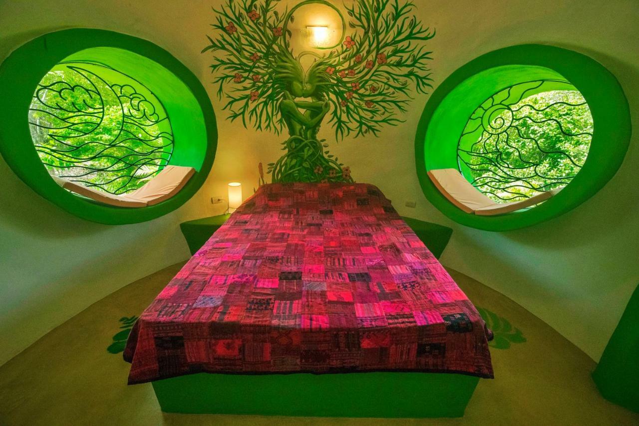 Green Moon Lodge มอนเตซูมา ภายนอก รูปภาพ