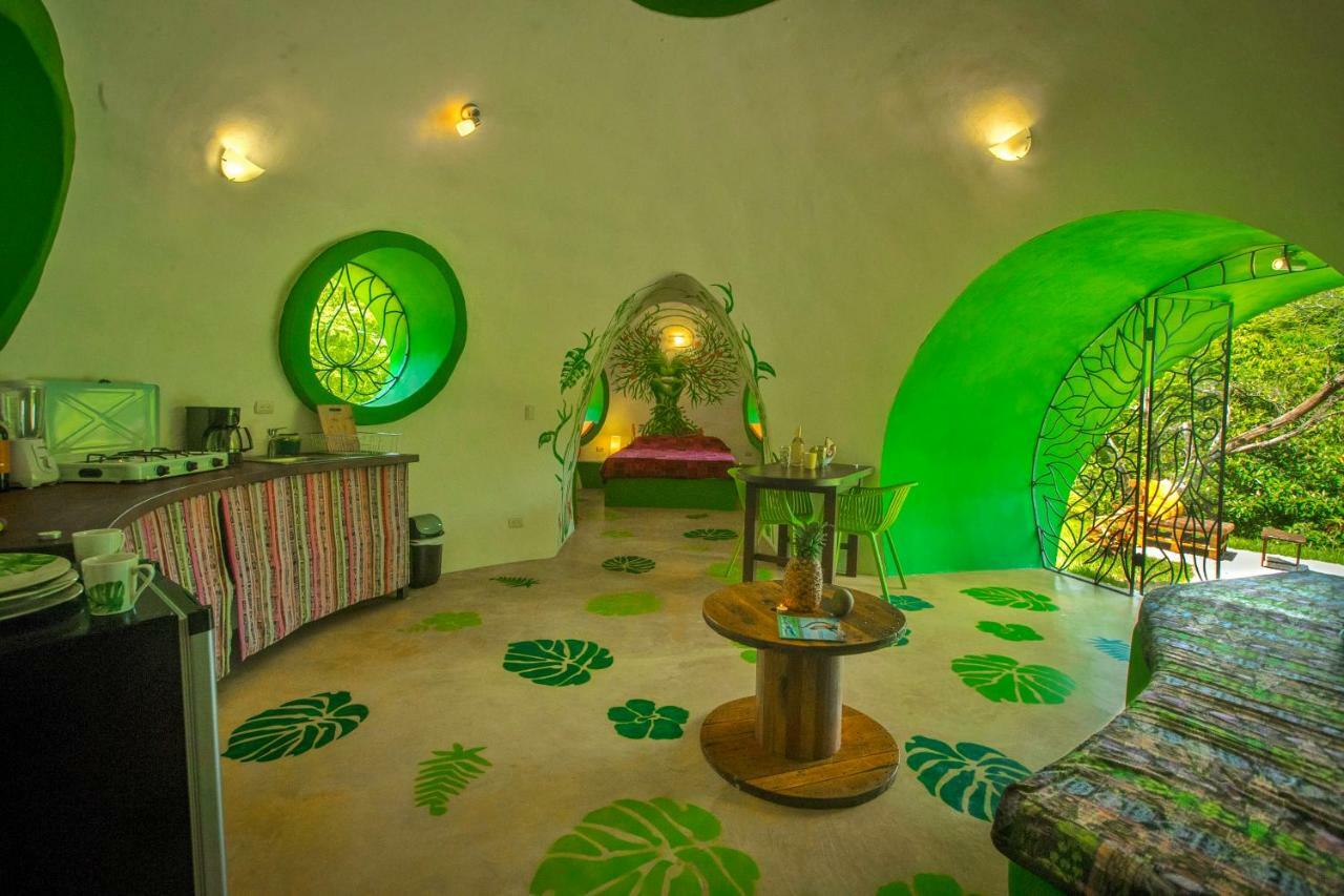 Green Moon Lodge มอนเตซูมา ภายนอก รูปภาพ