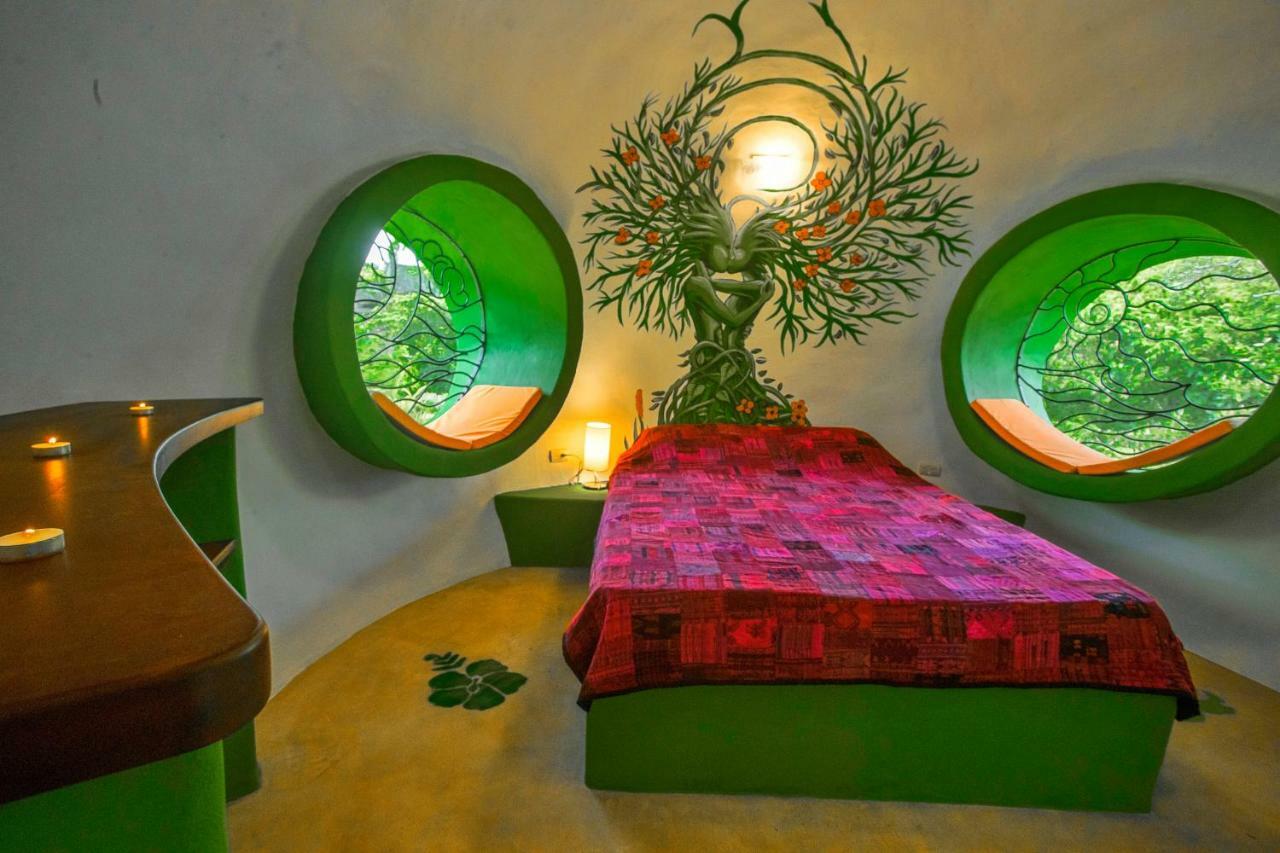 Green Moon Lodge มอนเตซูมา ภายนอก รูปภาพ