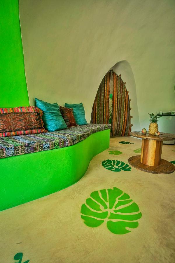 Green Moon Lodge มอนเตซูมา ภายนอก รูปภาพ
